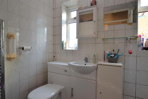 52 Kentmere Close, Cheltenham, GL51 3PD