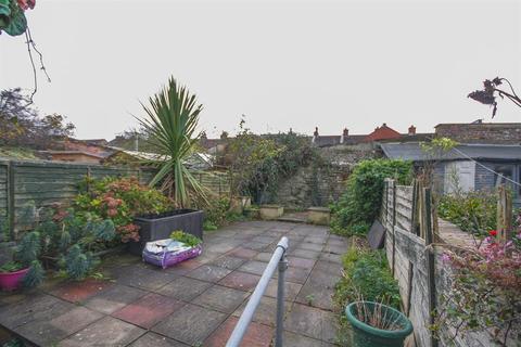 16 Argus Road, Bristol, BS3 3PA