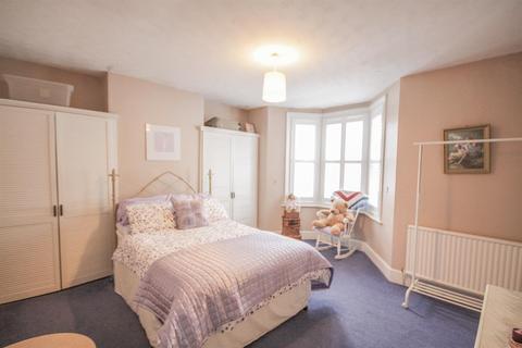 16 Argus Road, Bristol, BS3 3PA