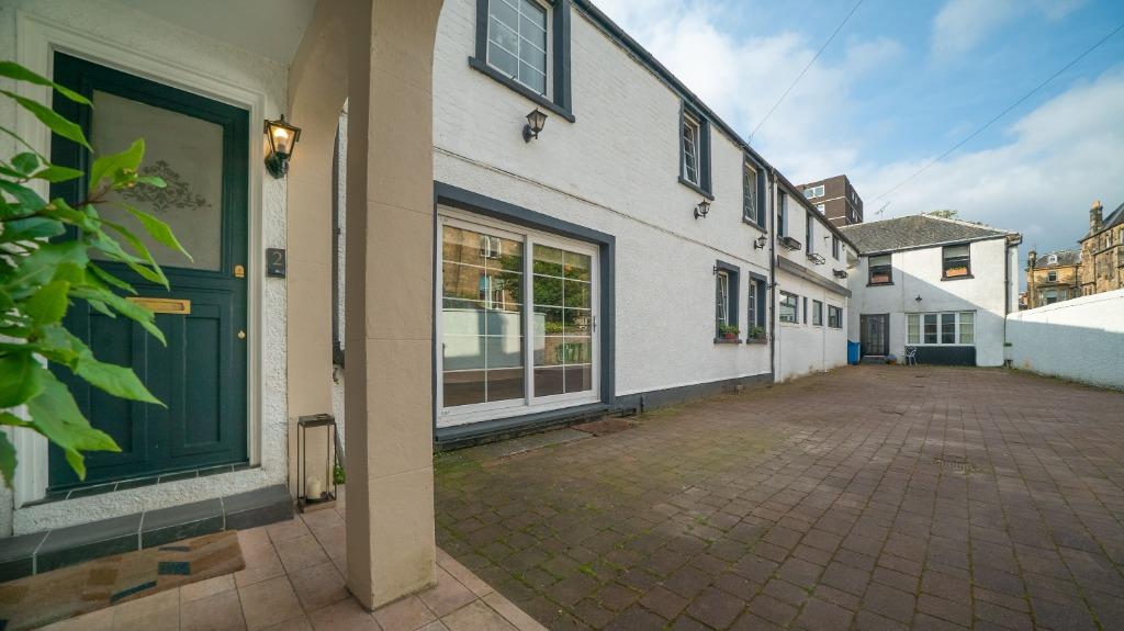 Westbourne Gardens Lane, Hyndland, Glasgow, G12 9PB 3 bed mews £355,000