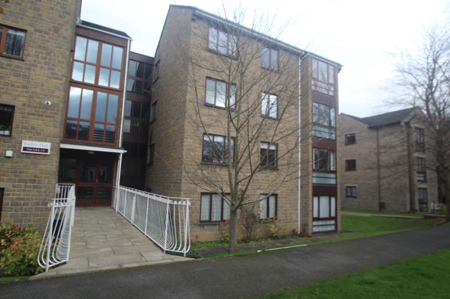 WEST END AVENUE, HARROGATE, HG2 9BZ 2 bed apartment £850 pcm (£196 pw)
