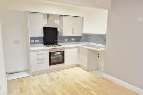 Flat A, 6 Esplanade West, Sunderland, SR2 7BG