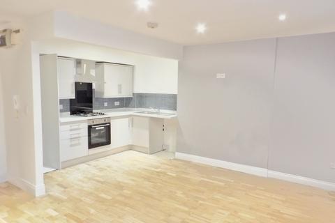 Flat A, 6 Esplanade West, Sunderland, SR2 7BG