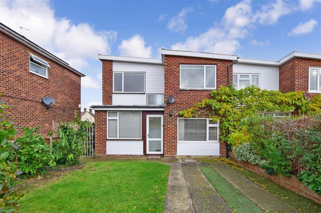 Sandown Road, West Malling, Kent 3 bed semidetached house £350,000