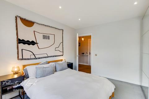 Flat 2, Dimsdale Heights, 4 Spencer Way, London, E1 2PN