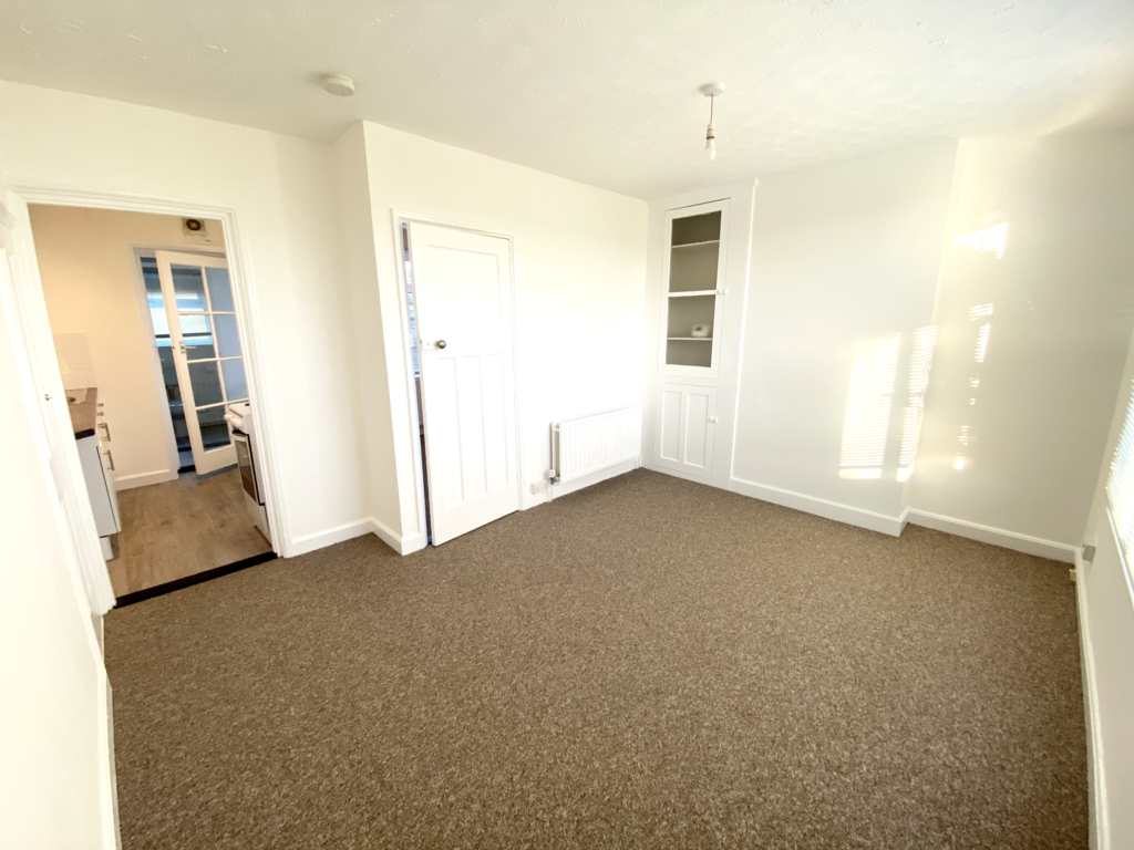 Cornwallis Circle, Whitstable 1 bed flat £600 pcm (£138 pw)