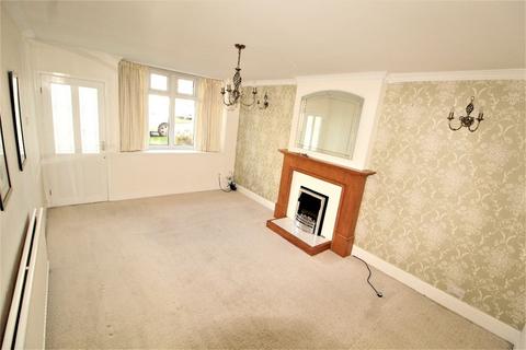 3 bedroom semi-detached house to rent, Buttermere Road, Farnworth, Bolton