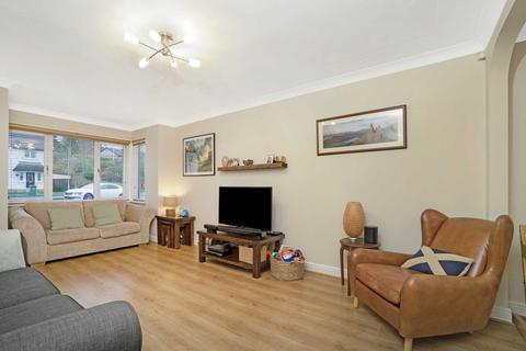 32 Torbracken, Howwood, Johnstone, PA9 1DY