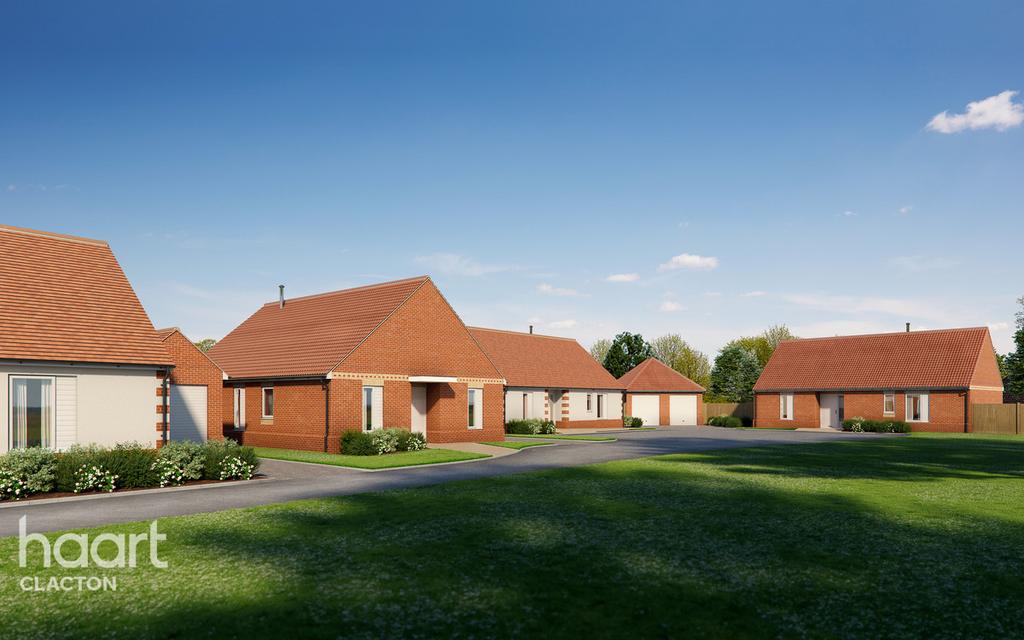 Elm Farm Place, Little Clacton Road 3 bed detached bungalow £350,000