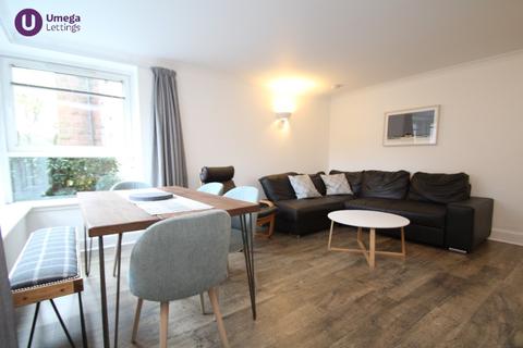 3 bedroom flat to rent - Ann Terrace, Meadowbank, Edinburgh, EH8