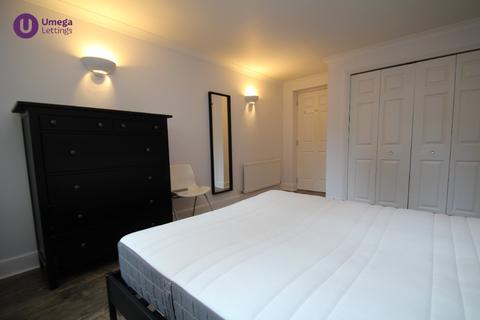 3 bedroom flat to rent - Ann Terrace, Meadowbank, Edinburgh, EH8