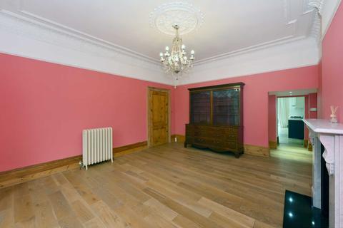 30 Mattock Lane, London, W5 5BH