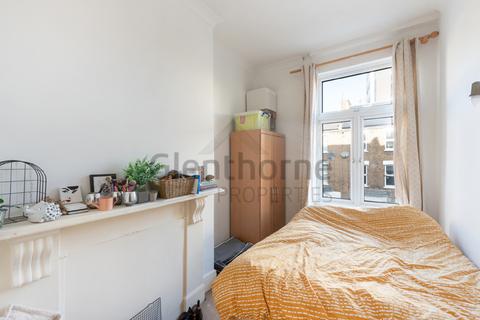 2 bedroom flat to rent, 22 Greyhound Road, Hammersmith, London W6