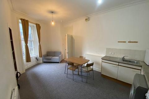 1 bedroom flat to rent, Buccleuch Street, South Side, Edinburgh, EH8