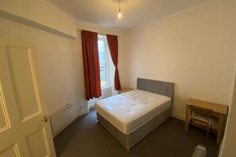 1 bedroom flat to rent, Buccleuch Street, South Side, Edinburgh, EH8