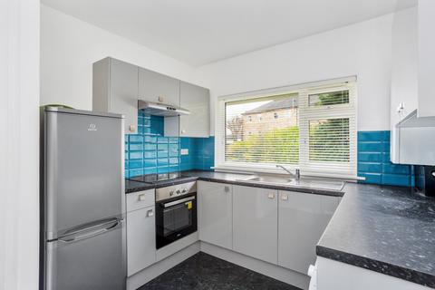2 bedroom flat to rent, Lady Margaret Road, Sunningdale