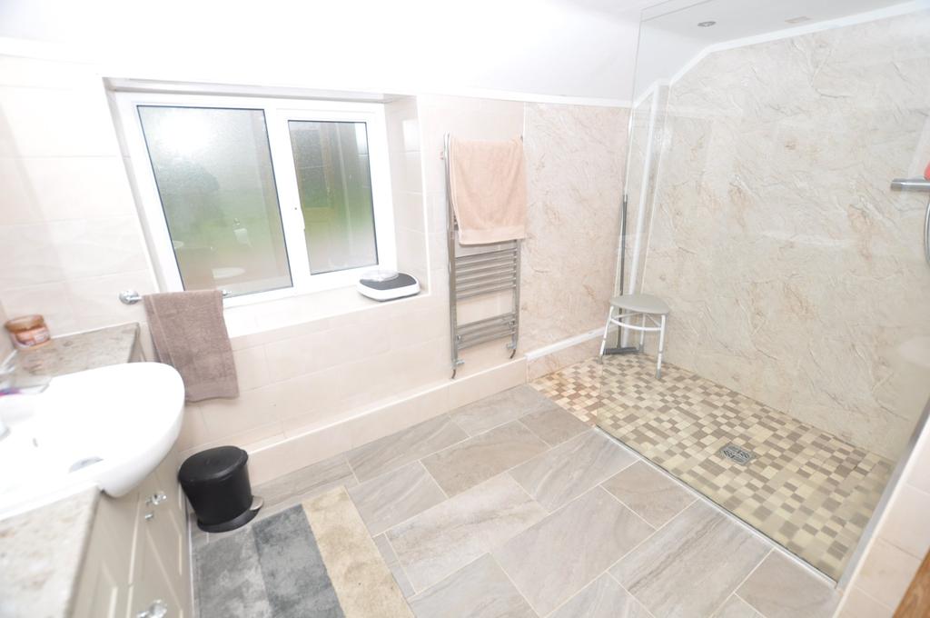 Wet room 1