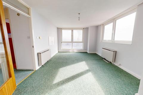 2 bedroom flat to rent, Russell Square, City Centre, Brighton, BN1
