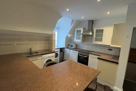 4 bedroom apartment to rent, St Johns House, Merrion Street, Leeds, LS2 8JE