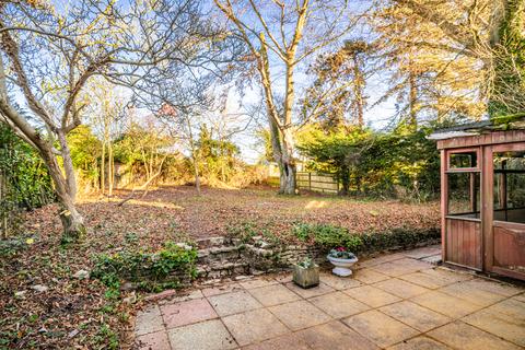 17 Holmlea Road, Goring, Reading, RG8 9EX