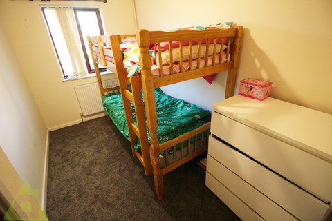 29 Willow Close, Bolton, BL3 4DS