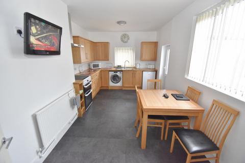 30 Castleton Crescent, Skegness, PE25 2TJ
