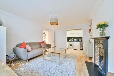 8a Springdale Road, London, N16 9NX