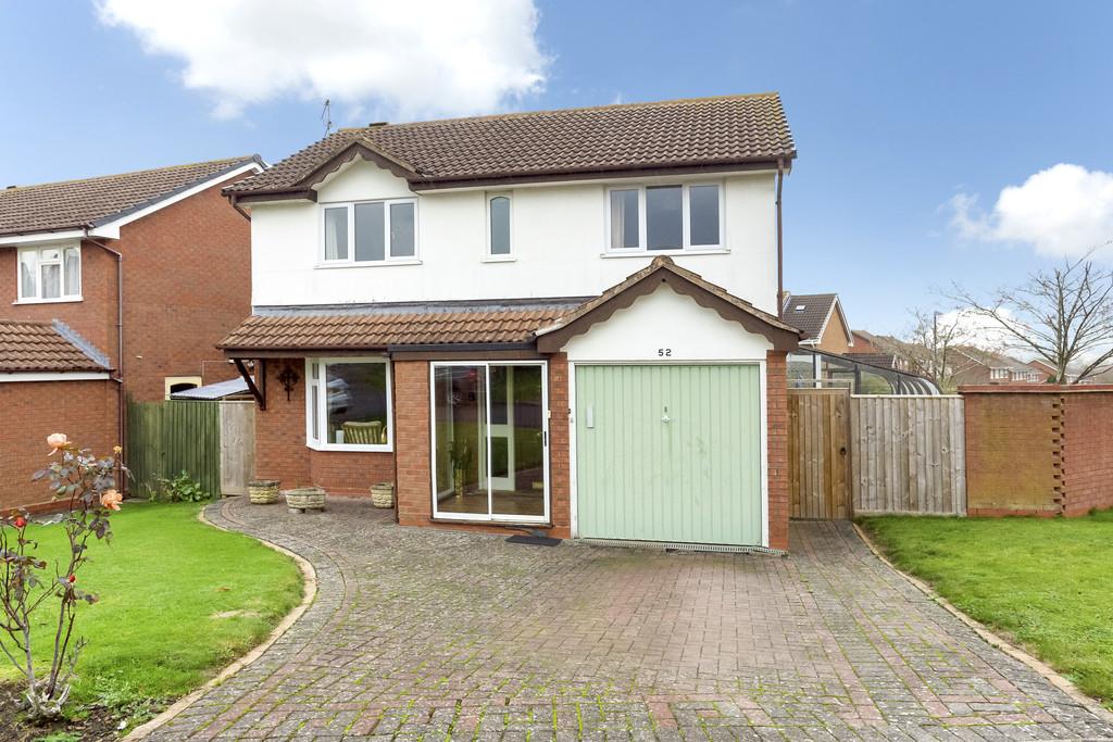 Hanson Avenue, ShipstononStour 4 bed detached house £375,000
