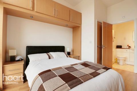 15 Park Lane, Greenhithe, DA9 9RZ