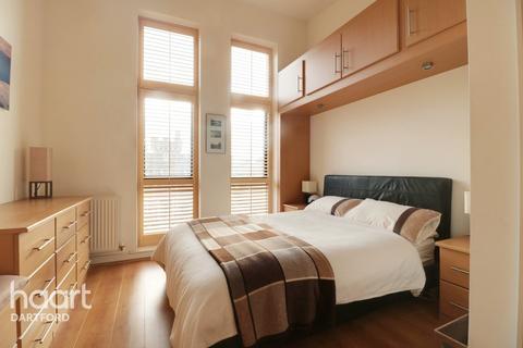 15 Park Lane, Greenhithe, DA9 9RZ
