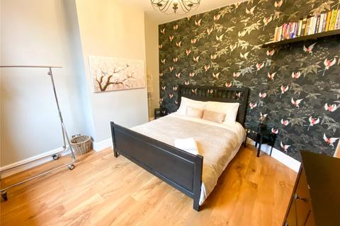 Oakamoor Bickenhill Road, Birmingham, B37 7ER