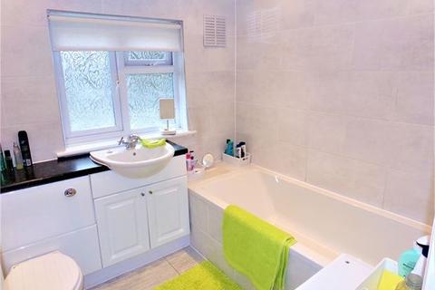 96 Hamble Lane, South Ockendon, RM15 5HP