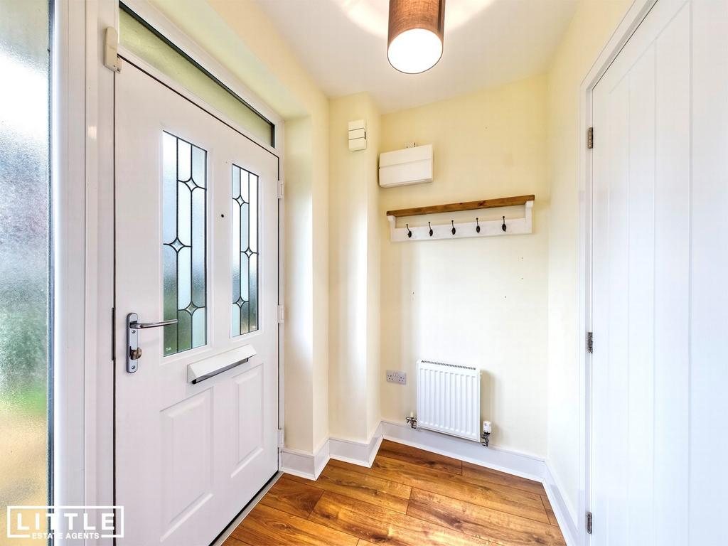 Ellington Way, St. Helens, WA9 3 bed semidetached house £800 pcm (£185 pw)