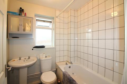 168 Strode Road, Street, BA16 0AT