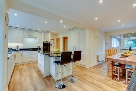 Langside Post Office Road, Woodham Mortimer, Maldon, CM9 6SX