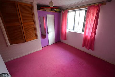210 Springwood Place, Bradford, BD2 1DT