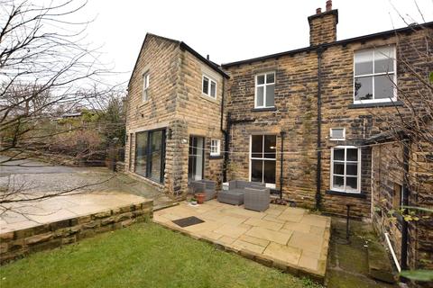 17 Allerton Park, Leeds, LS7 4ND