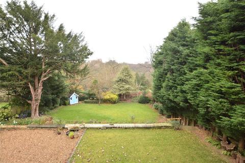 17 Allerton Park, Leeds, LS7 4ND