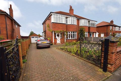 12 Armley Grange Oval, Leeds, LS12 3QJ