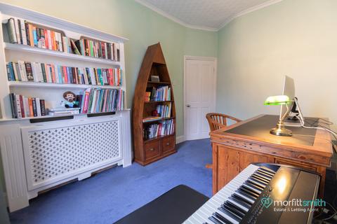 77 Taplin Road, Sheffield, S6 4JG