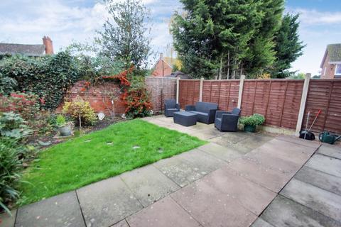 29 Albury Road, Studley, B80 7LW