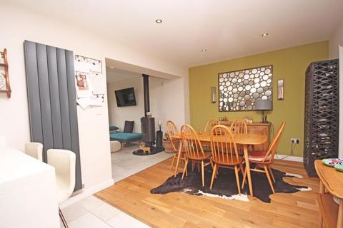 5 Brunel Close, Grimsby, DN32 9FE