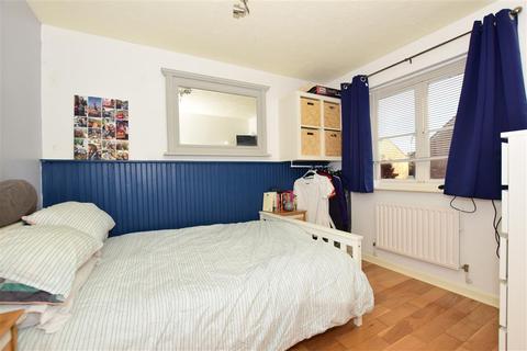19 Broadlands, Sturry, Canterbury, CT2 0BE