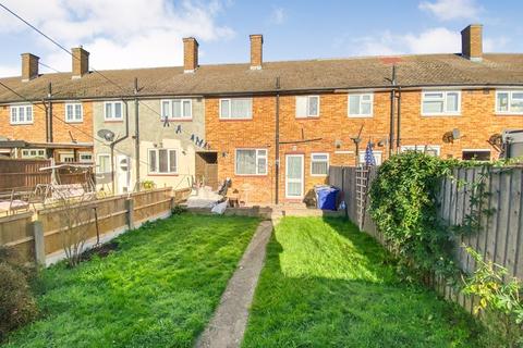 347 Daiglen Drive, South Ockendon, RM15 5AD