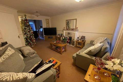 32 Crabtree Way, Dunstable, LU6 1UR