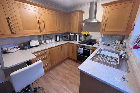 32 Crabtree Way, Dunstable, LU6 1UR
