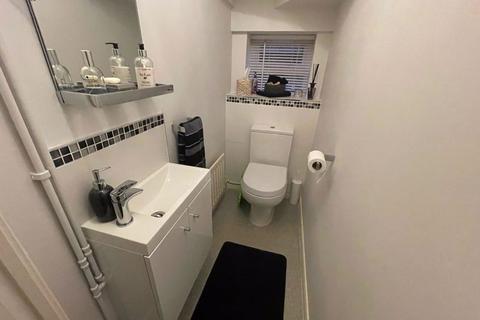 32 Crabtree Way, Dunstable, LU6 1UR
