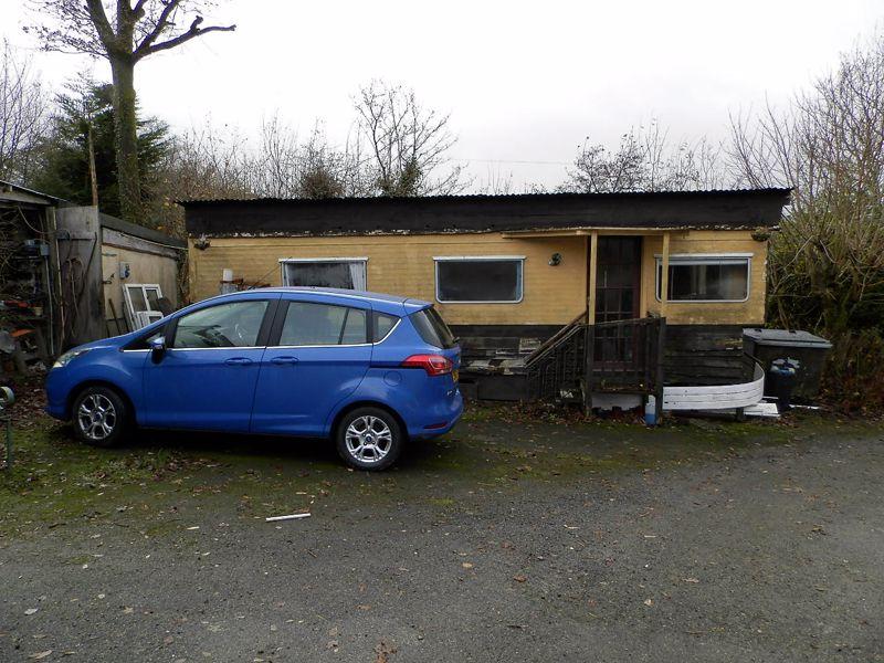 Old Caravan Used...