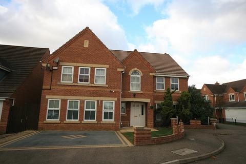 5 bedroom detached house to rent - Villa Way, Wootton, Northampton, NN4