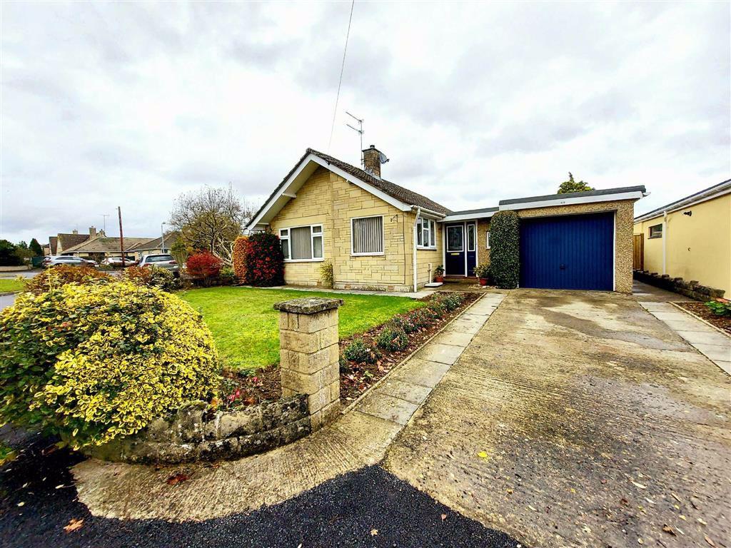 Prospect, Corsham, Wiltshire 2 bed bungalow £365,000